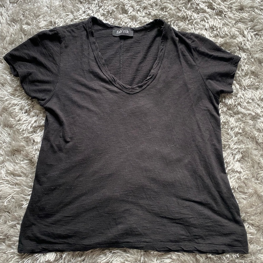 Black fab’rik V Neck T Shirt (S)